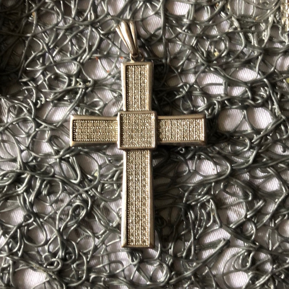 4 crosses - Picture 2 of 7